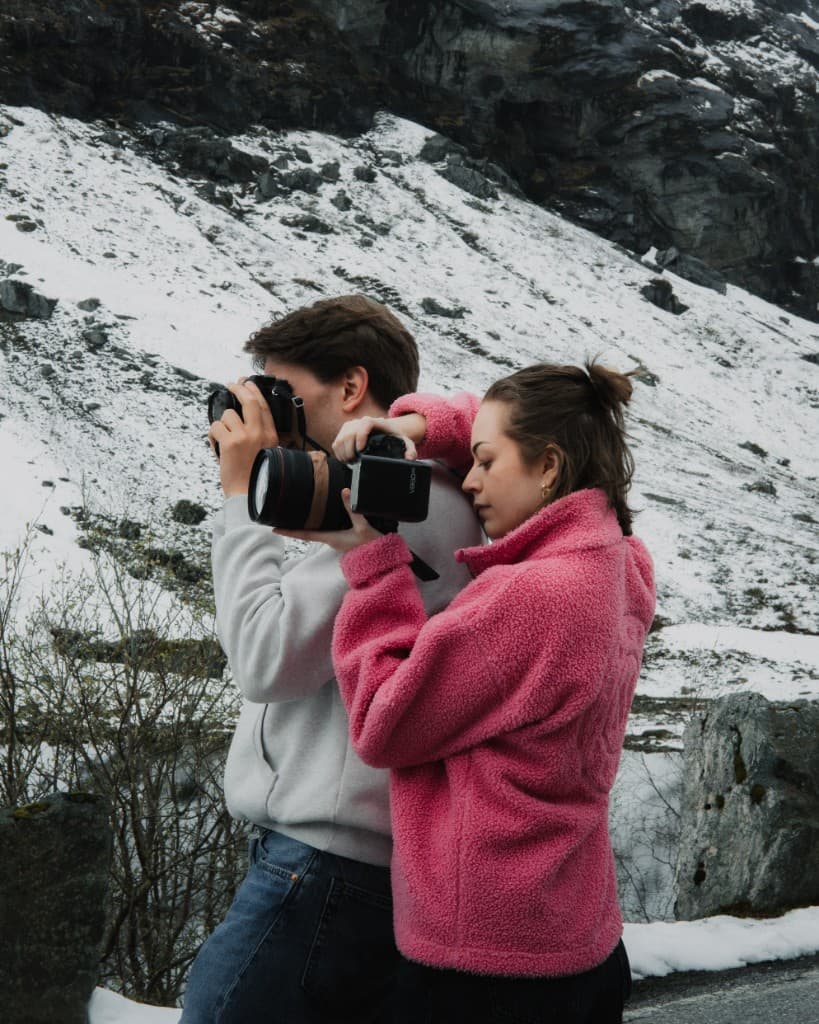 Gullbekk Visuals behind the scenes — Michelle and Sverre photographing on location